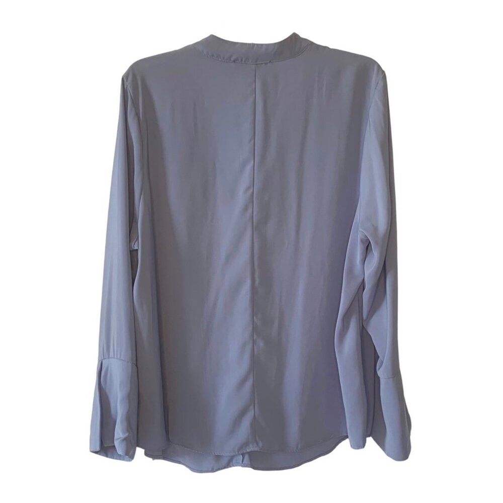Eloquii Baby Blue Choker-Neck Bell Sleeve Ruffle Front Women's Blouse Size 18 - Picture 6 of 7